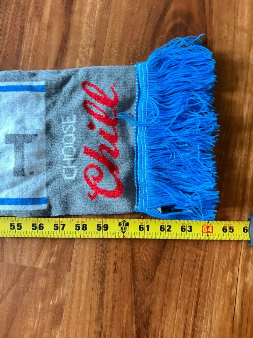Coors Light Choose Chill knit scarf, soccer style with blue fringe, breweriana